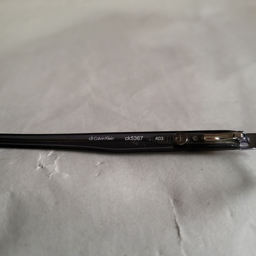 CALVIN KLEIN EYEGLASS FRAMES - Picture 3 of 7